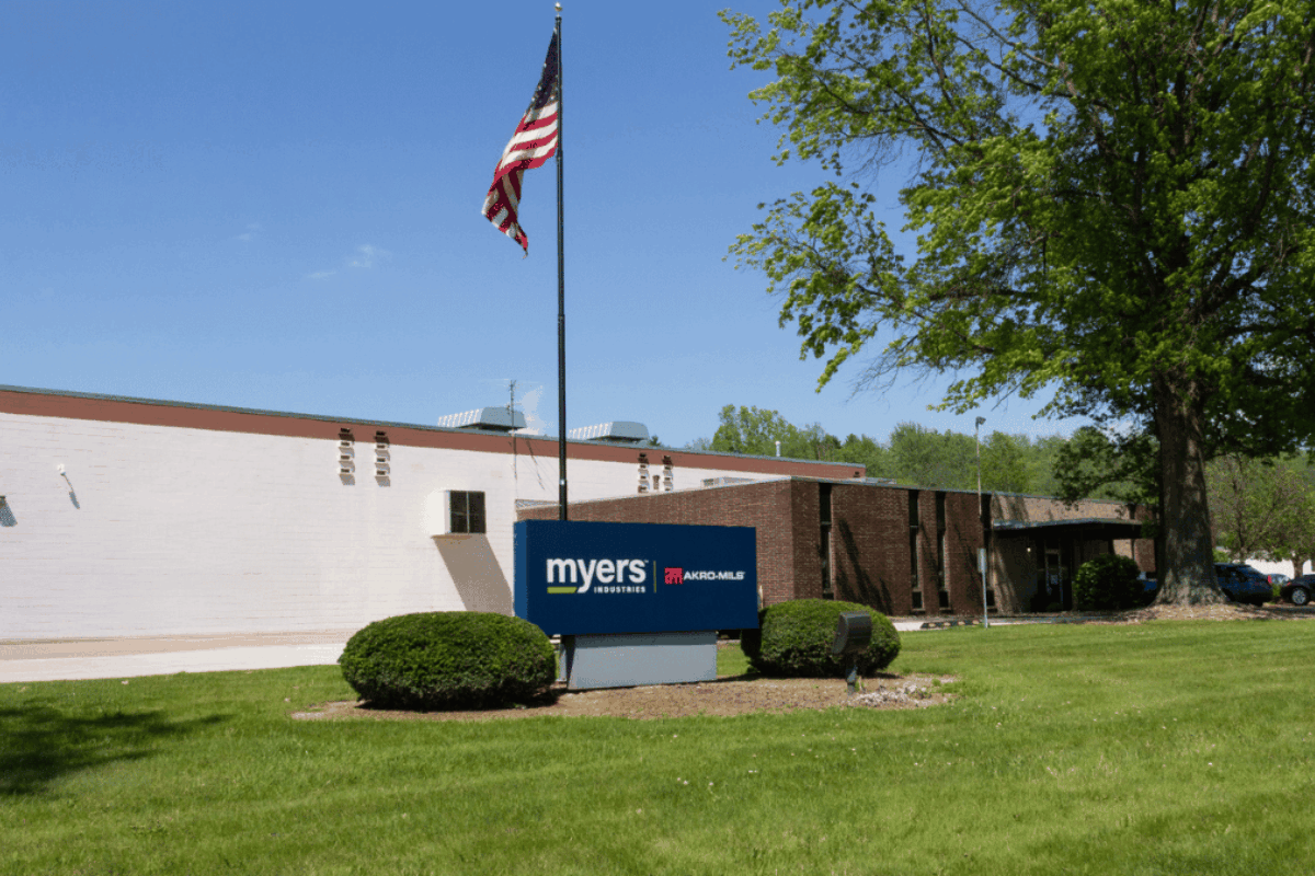the front of the Akro-Mils building in Wadsworth, Ohio